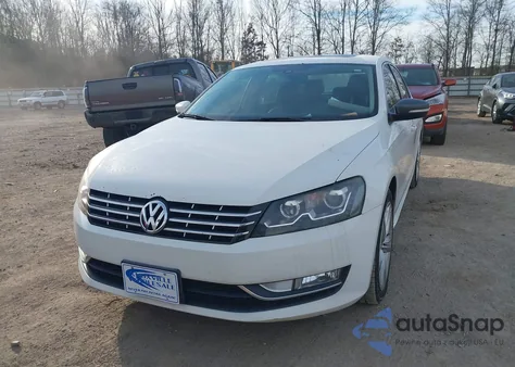 2014 Volkswagen Passat 2.0L Tdi Sel Premium from USA, damaged, VIN 1VWCN7A32EC112799